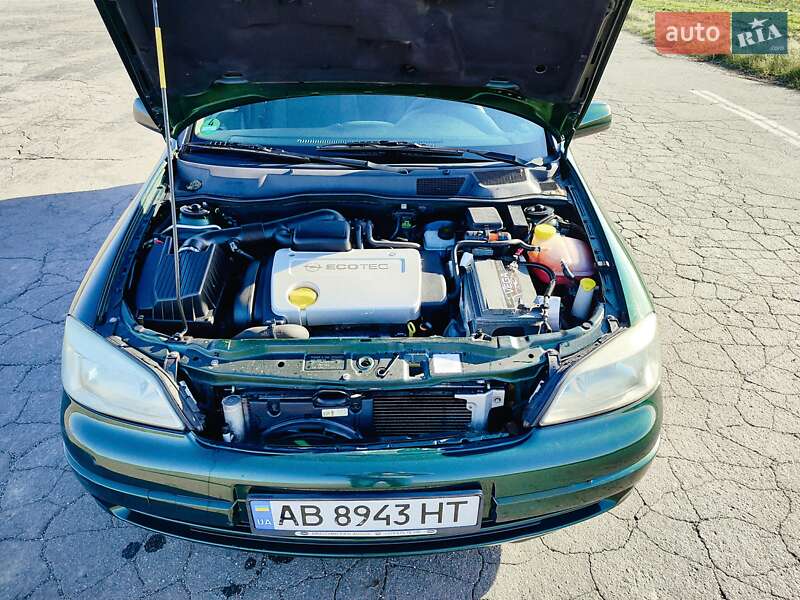 Хэтчбек Opel Astra 1999 в Баре