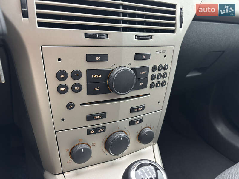 Универсал Opel Astra 2008 в Виннице