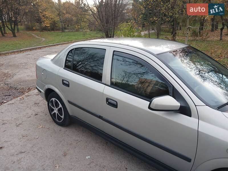 Седан Opel Astra 2007 в Тернополе фото 3 Седан Opel Astra 2007 в Тернополе