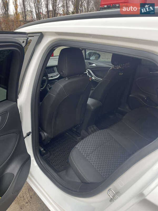 Універсал Opel Astra 2020 в Києві фото 6 Універсал Opel Astra 2020 в Києві