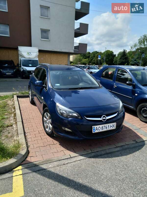 Универсал Opel Astra 2015 в Осии фото 7 Универсал Opel Astra 2015 в Осии