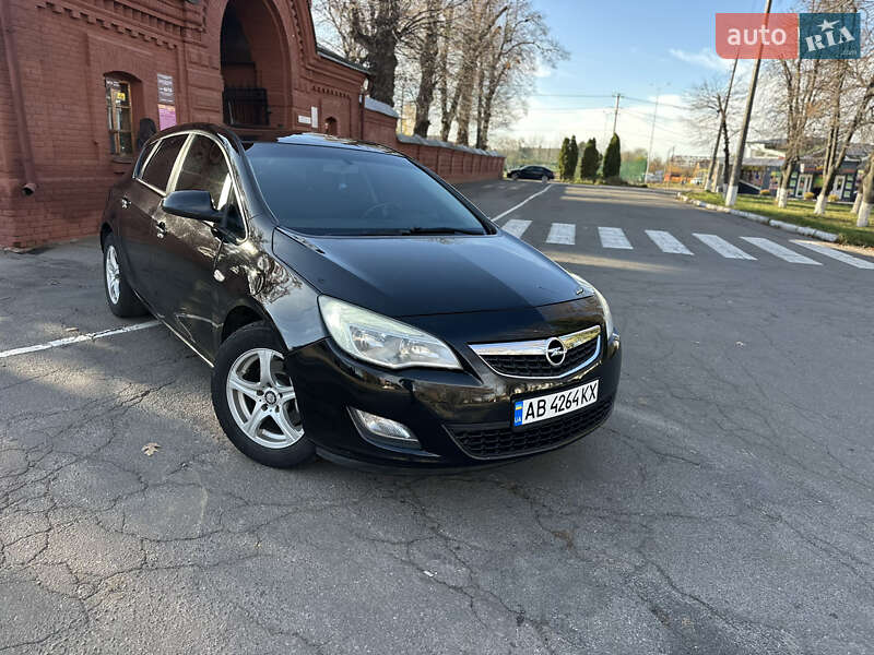 Хетчбек Opel Astra 2011 в Вінниці