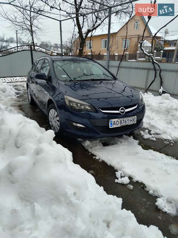 Универсал Opel Astra 2015 в Осии фото 14 Универсал Opel Astra 2015 в Осии