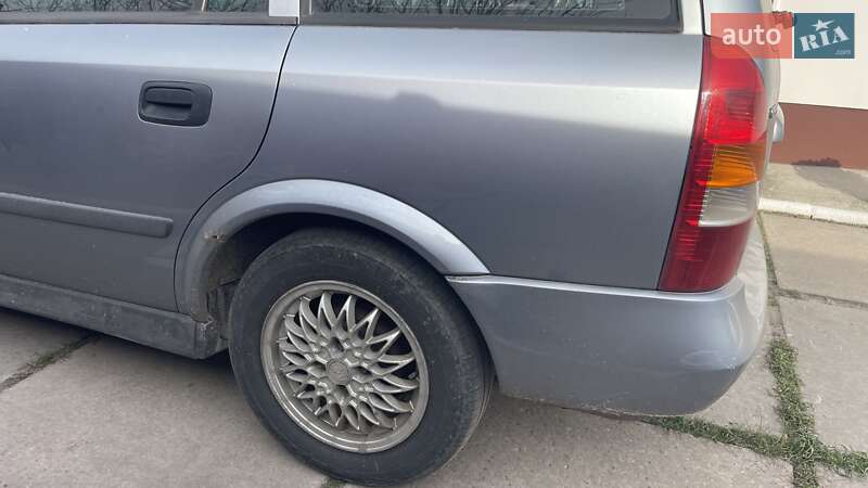 Універсал Opel Astra 2003 в Березані