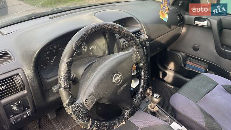 Універсал Opel Astra 2003 в Березані