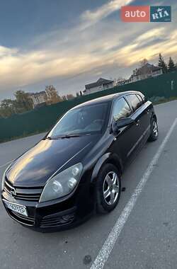 Хетчбек Opel Astra 2004 в Івано-Франківську