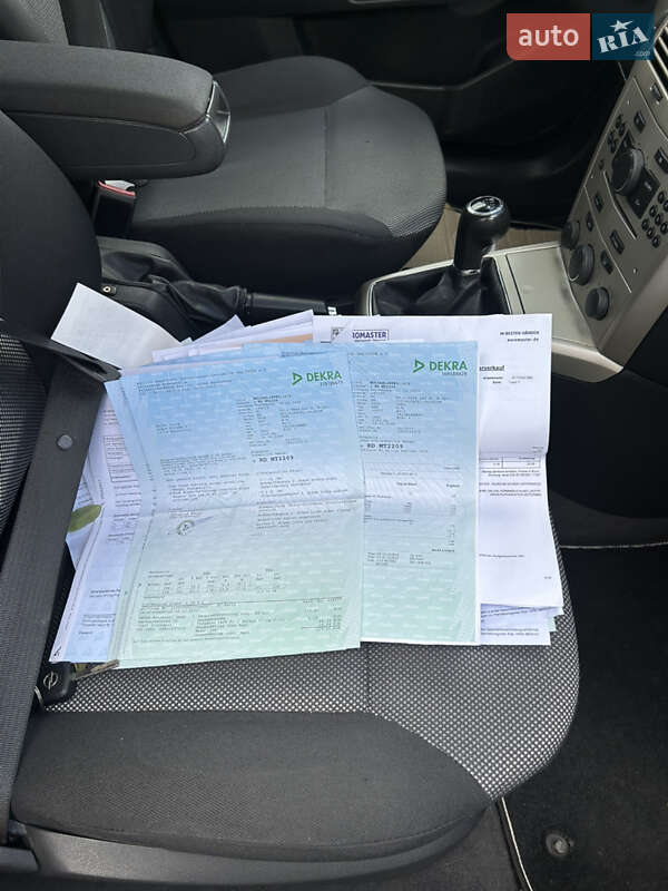 Хэтчбек Opel Astra 2009 в Белой Церкви