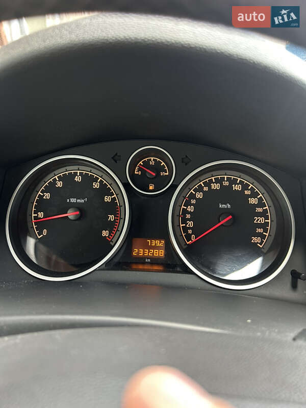 Хэтчбек Opel Astra 2009 в Белой Церкви