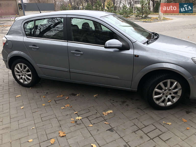 Хетчбек Opel Astra 2005 в Хмельницькому