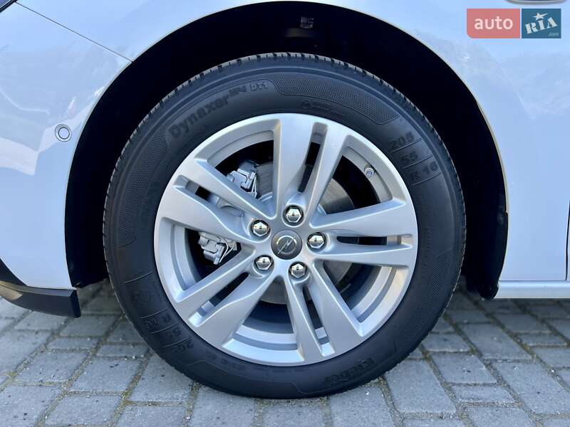 Универсал Opel Astra 2017 в Житомире фото 16 Универсал Opel Astra 2017 в Житомире