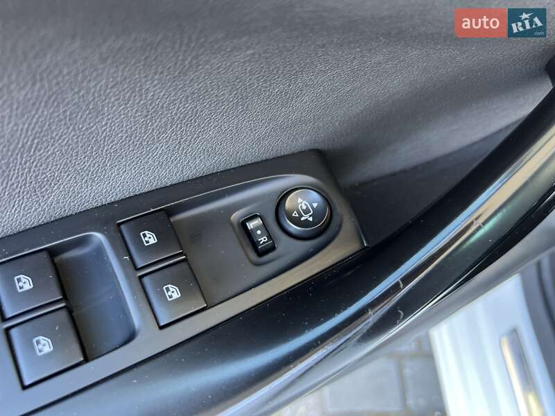Универсал Opel Astra 2017 в Житомире фото 26 Универсал Opel Astra 2017 в Житомире