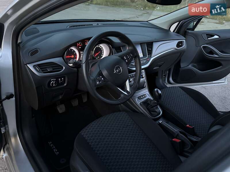 Хетчбек Opel Astra 2015 в Трускавці фото 50 Хетчбек Opel Astra 2015 в Трускавці