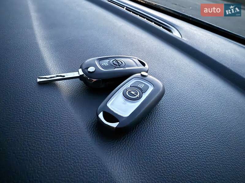 Хетчбек Opel Astra 2015 в Трускавці фото 59 Хетчбек Opel Astra 2015 в Трускавці