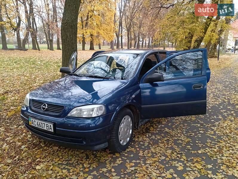Седан Opel Astra 2005 в Володимирі фото 8 Седан Opel Astra 2005 в Володимирі