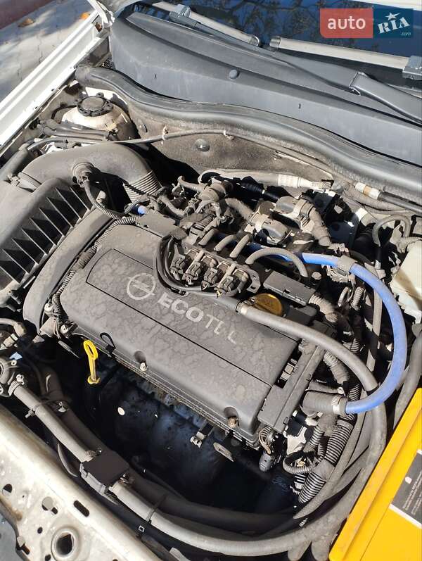 Хэтчбек Opel Astra 2013 в Одессе фото 14 Хэтчбек Opel Astra 2013 в Одессе