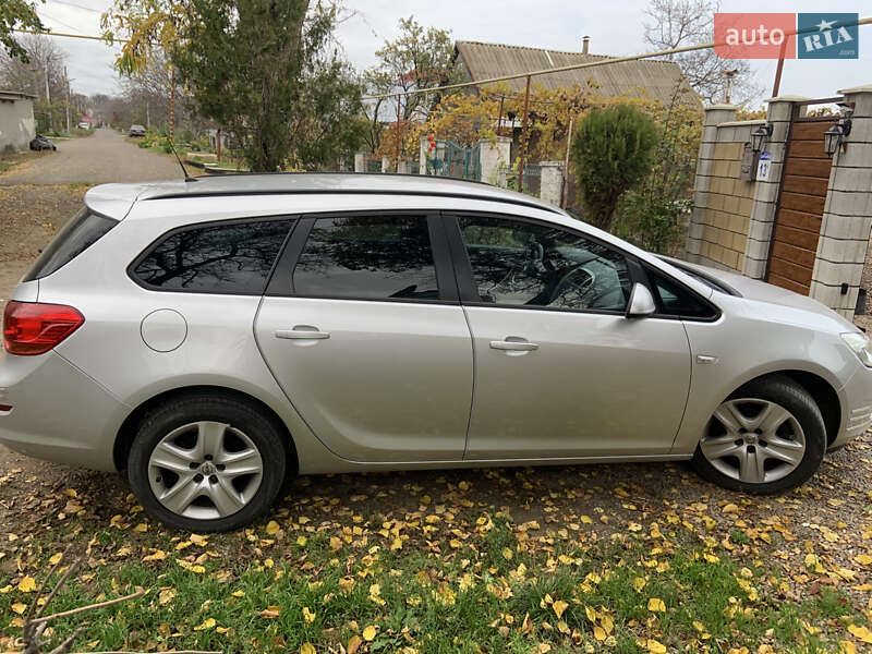 Универсал Opel Astra 2011 в Одессе фото 12 Универсал Opel Astra 2011 в Одессе