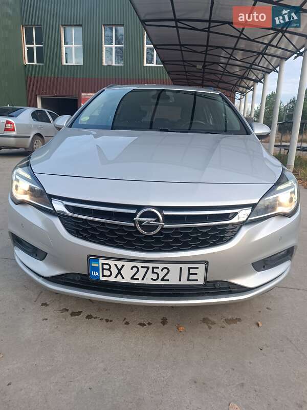 Универсал Opel Astra 2018 в Славуте