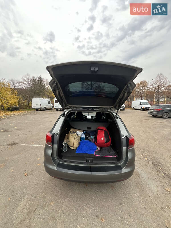 Универсал Opel Astra 2017 в Львове