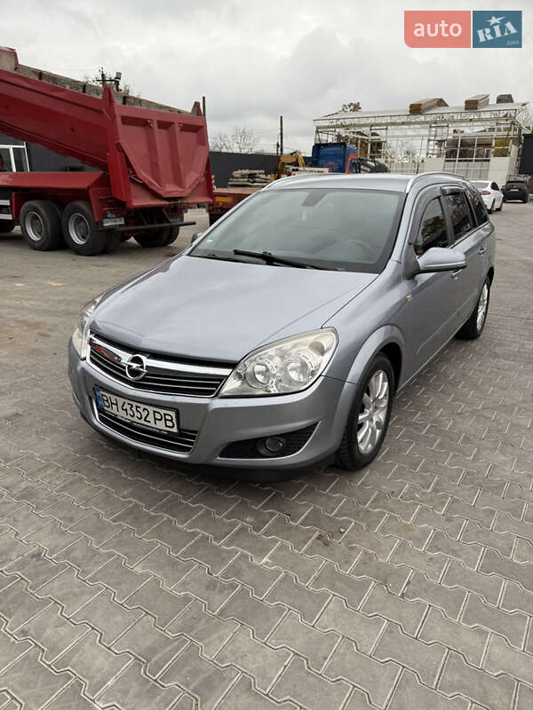 Opel Astra 2008