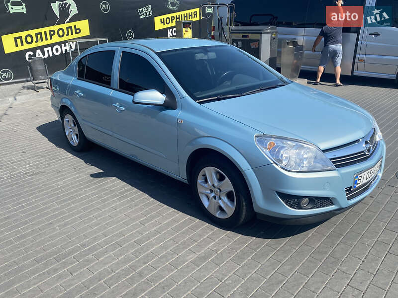 Седан Opel Astra 2009 в Кременчуці фото 5 Седан Opel Astra 2009 в Кременчуці
