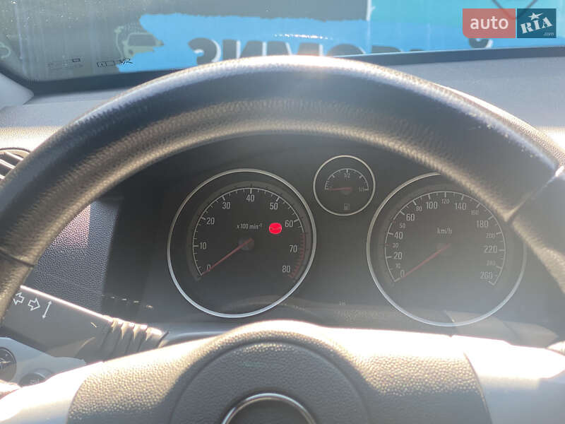 Седан Opel Astra 2009 в Кременчуці фото 15 Седан Opel Astra 2009 в Кременчуці