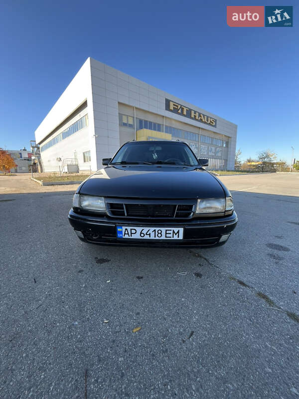 Универсал Opel Astra 1993 в Запорожье