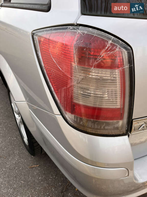 Універсал Opel Astra 2009 в Петропавлівській Борщагівці