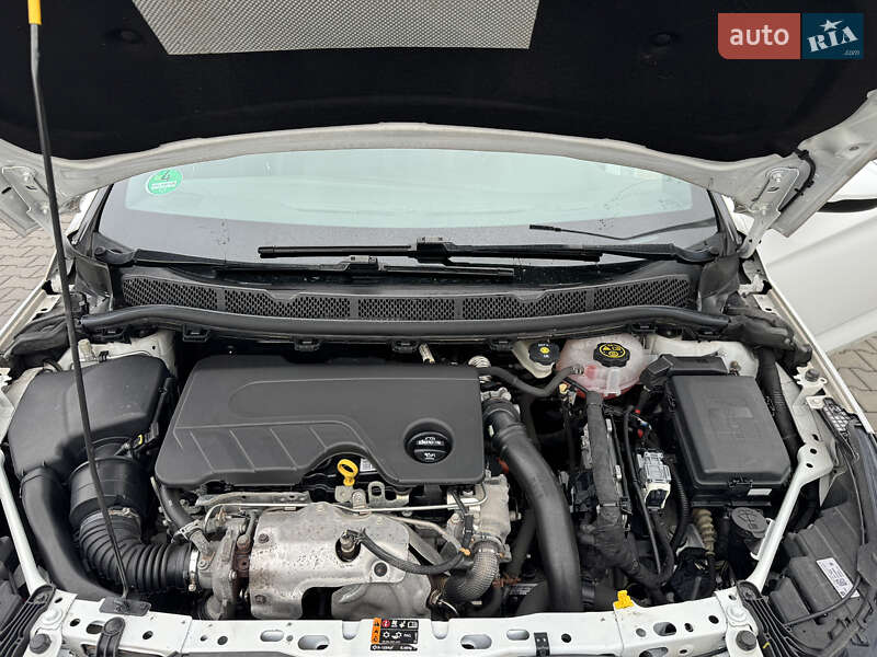 Універсал Opel Astra 2017 в Хмельницькому фото 44 Універсал Opel Astra 2017 в Хмельницькому