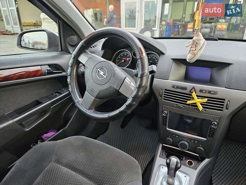 Хэтчбек Opel Astra 2004 в Черновцах фото 15 Хэтчбек Opel Astra 2004 в Черновцах