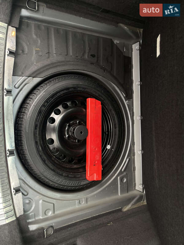 Універсал Opel Astra 2006 в Володимирі