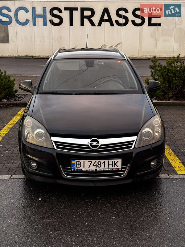 Универсал Opel Astra 2009 в Киеве