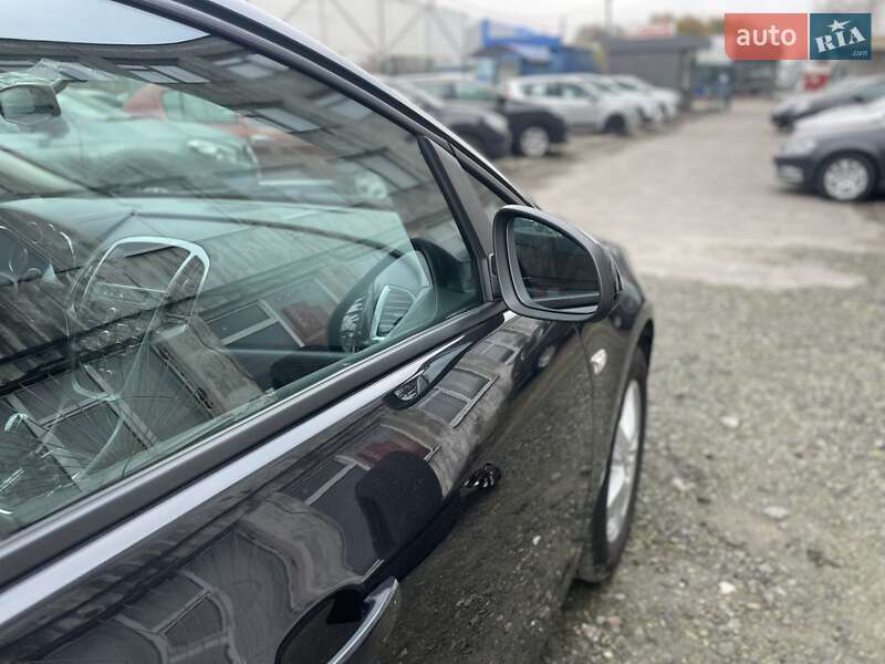 Універсал Opel Astra 2014 в Сумах