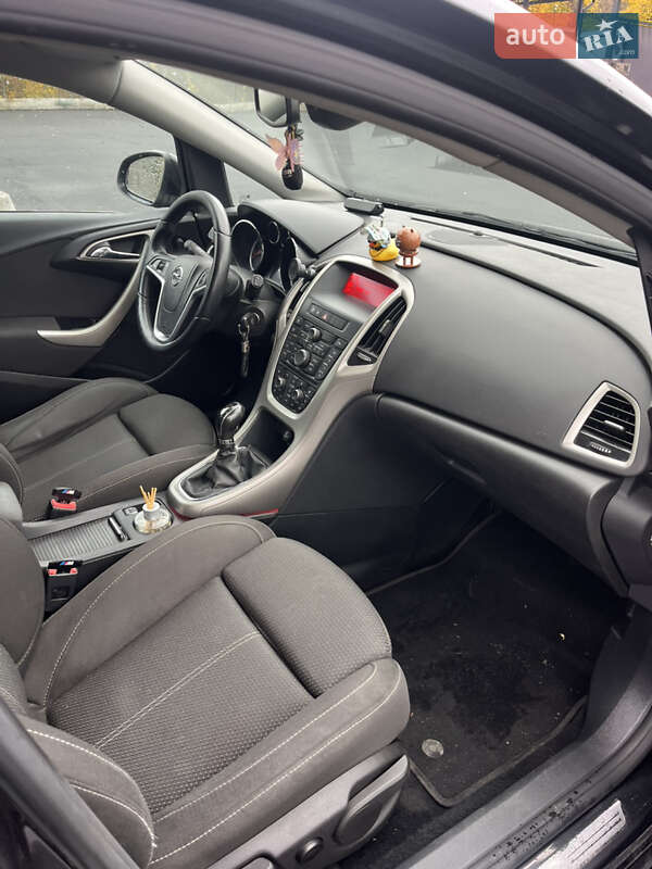 Універсал Opel Astra 2012 в Білій Церкві фото 14 Універсал Opel Astra 2012 в Білій Церкві