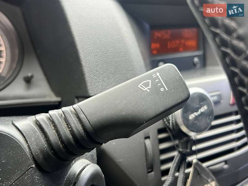 Хэтчбек Opel Astra 2005 в Киеве