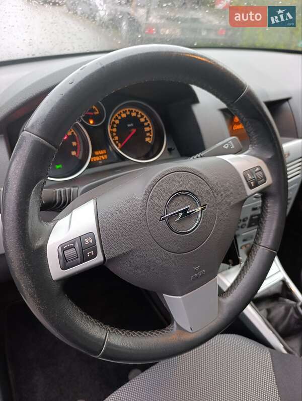 Универсал Opel Astra 2009 в Луцке фото 34 Универсал Opel Astra 2009 в Луцке