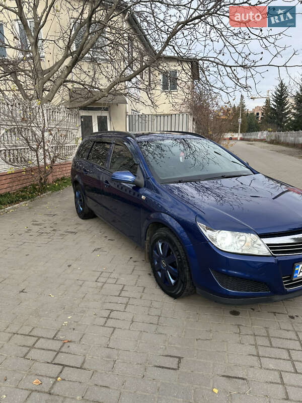 Універсал Opel Astra 2007 в Києві