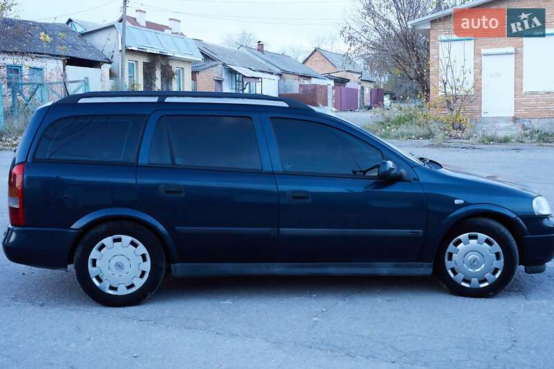 Универсал Opel Astra 2002 в Жмеринке