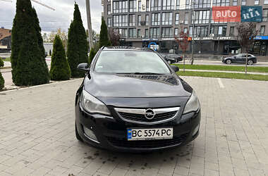 Универсал Opel Astra 2010 в Ужгороде