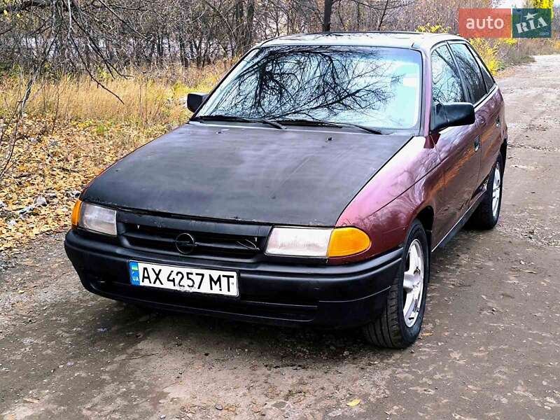 Хетчбек Opel Astra 1992 в Синельниковому фото 8 Хетчбек Opel Astra 1992 в Синельниковому