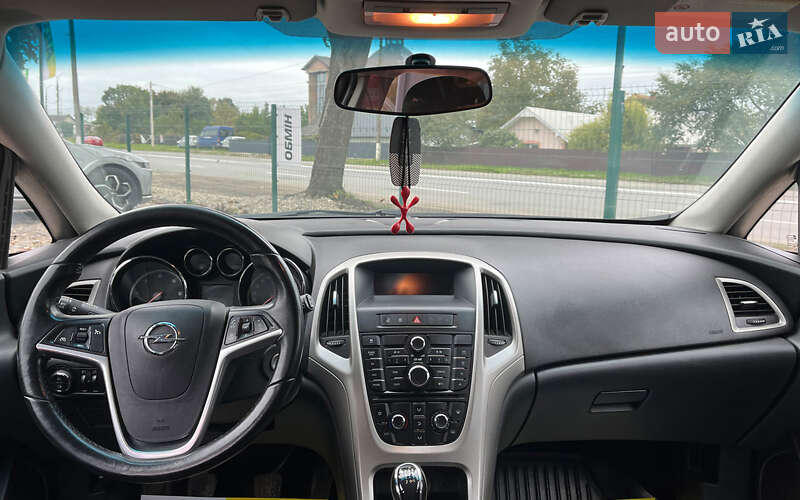 Универсал Opel Astra 2011 в Коломые фото 10 Универсал Opel Astra 2011 в Коломые
