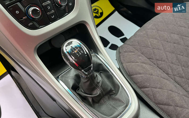 Универсал Opel Astra 2011 в Коломые фото 14 Универсал Opel Astra 2011 в Коломые