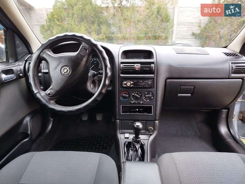 Седан Opel Astra 2008 в Харкові фото 4 Седан Opel Astra 2008 в Харкові