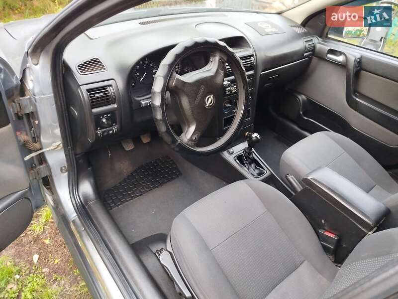 Седан Opel Astra 2008 в Харкові фото 11 Седан Opel Astra 2008 в Харкові