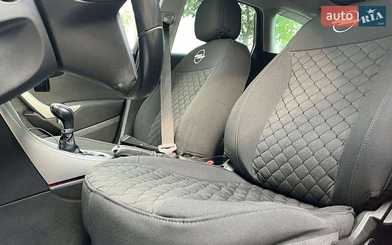 Универсал Opel Astra 2012 в Коломые