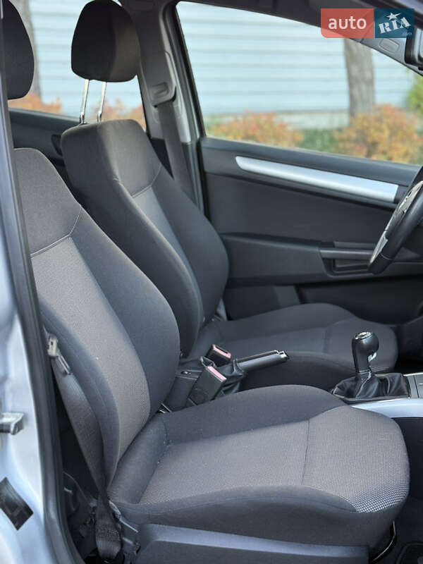 Универсал Opel Astra 2009 в Виннице фото 12 Универсал Opel Astra 2009 в Виннице