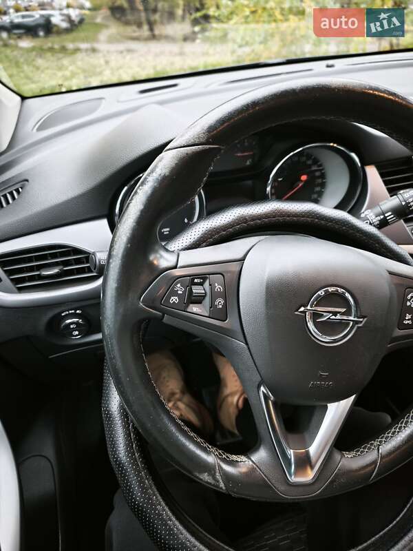 Универсал Opel Astra 2017 в Броварах фото 14 Универсал Opel Astra 2017 в Броварах