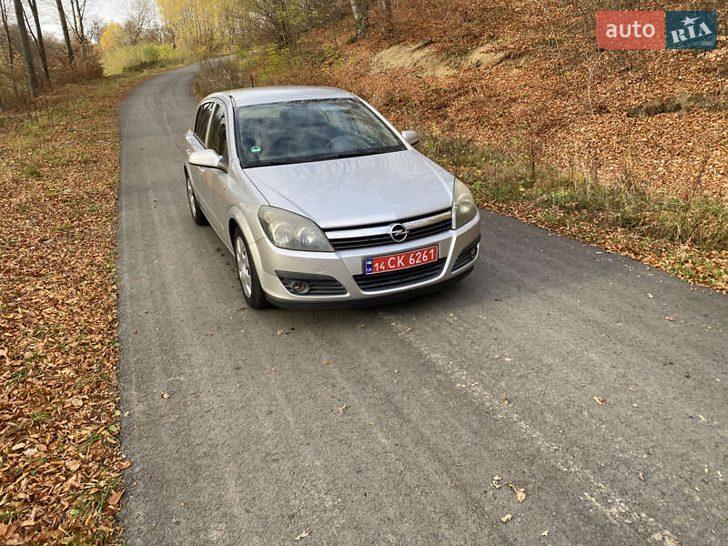 Седан Opel Astra 2006 в Долині фото 11 Седан Opel Astra 2006 в Долині