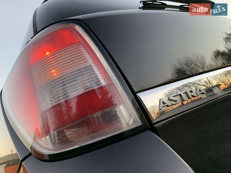 Универсал Opel Astra 2007 в Дрогобыче