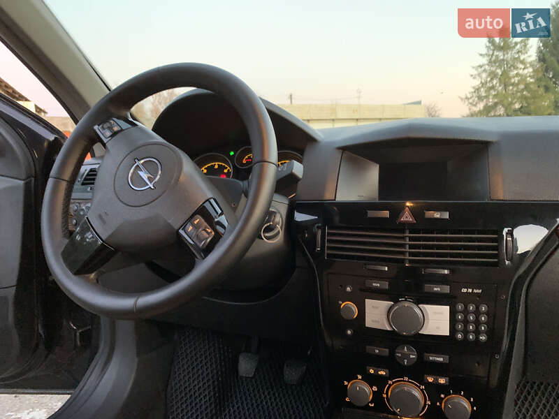 Универсал Opel Astra 2007 в Дрогобыче