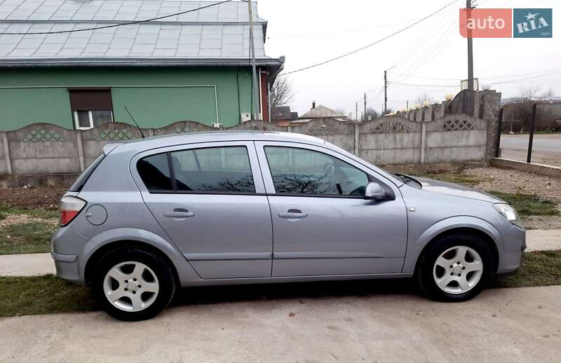 Хэтчбек Opel Astra 2007 в Снятине фото 19 Хэтчбек Opel Astra 2007 в Снятине